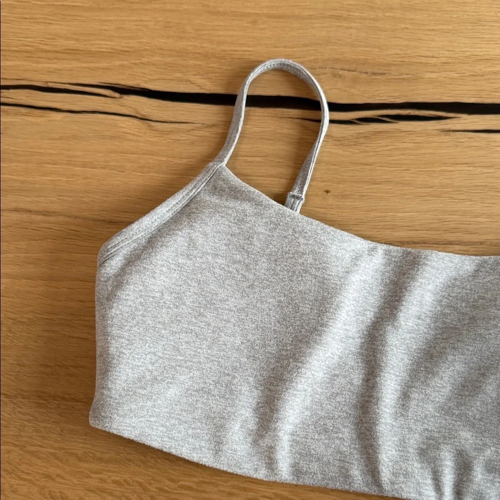 Vuori - Halo Essential Bra - Small - Pale Grey Heather - Picture 4 of 11
